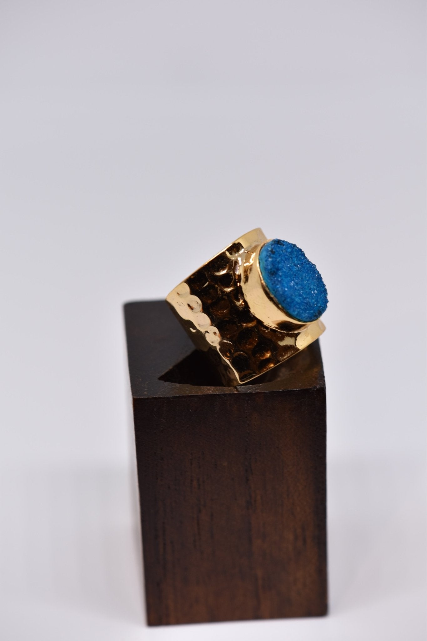 Blue Lagoon Crystal Crush Agate Ring - Violet Elizabeth - Jewellery