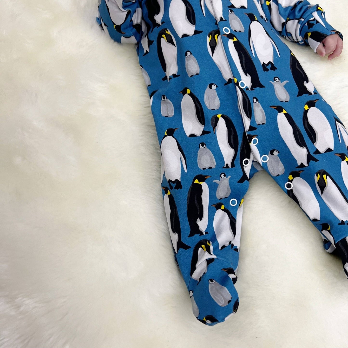 Blue Penguin cotton sleepsuit: 6 - 12 M - Violet Elizabeth -