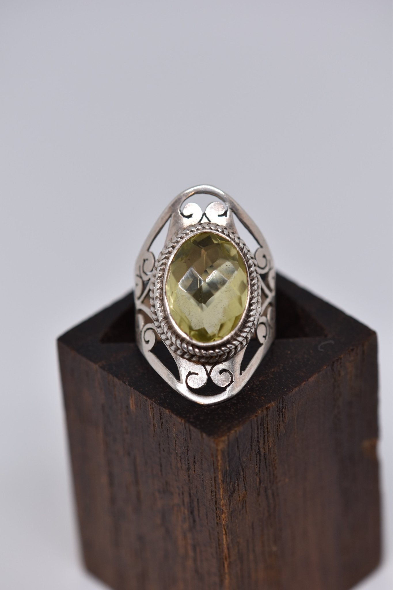 Citrina - Violet Elizabeth -