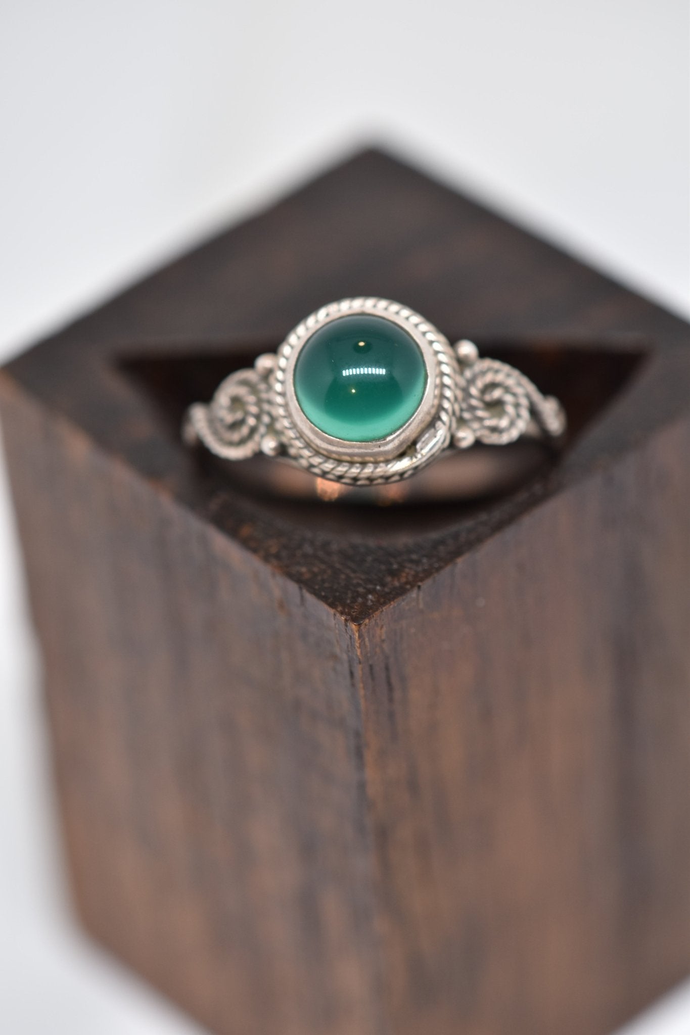 Knem - Violet Elizabeth -