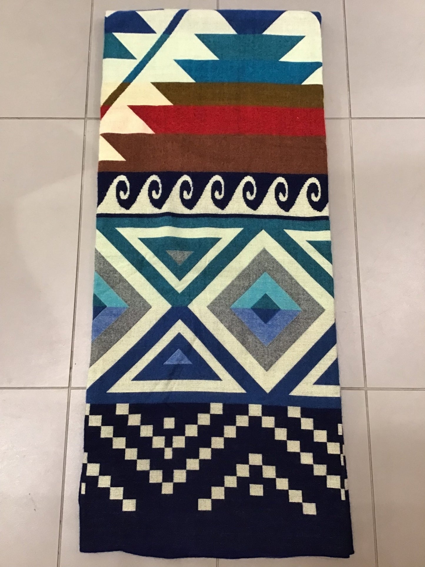 Sleipnir Ecuadorian Blanket - Violet Elizabeth - Linens & Bedding