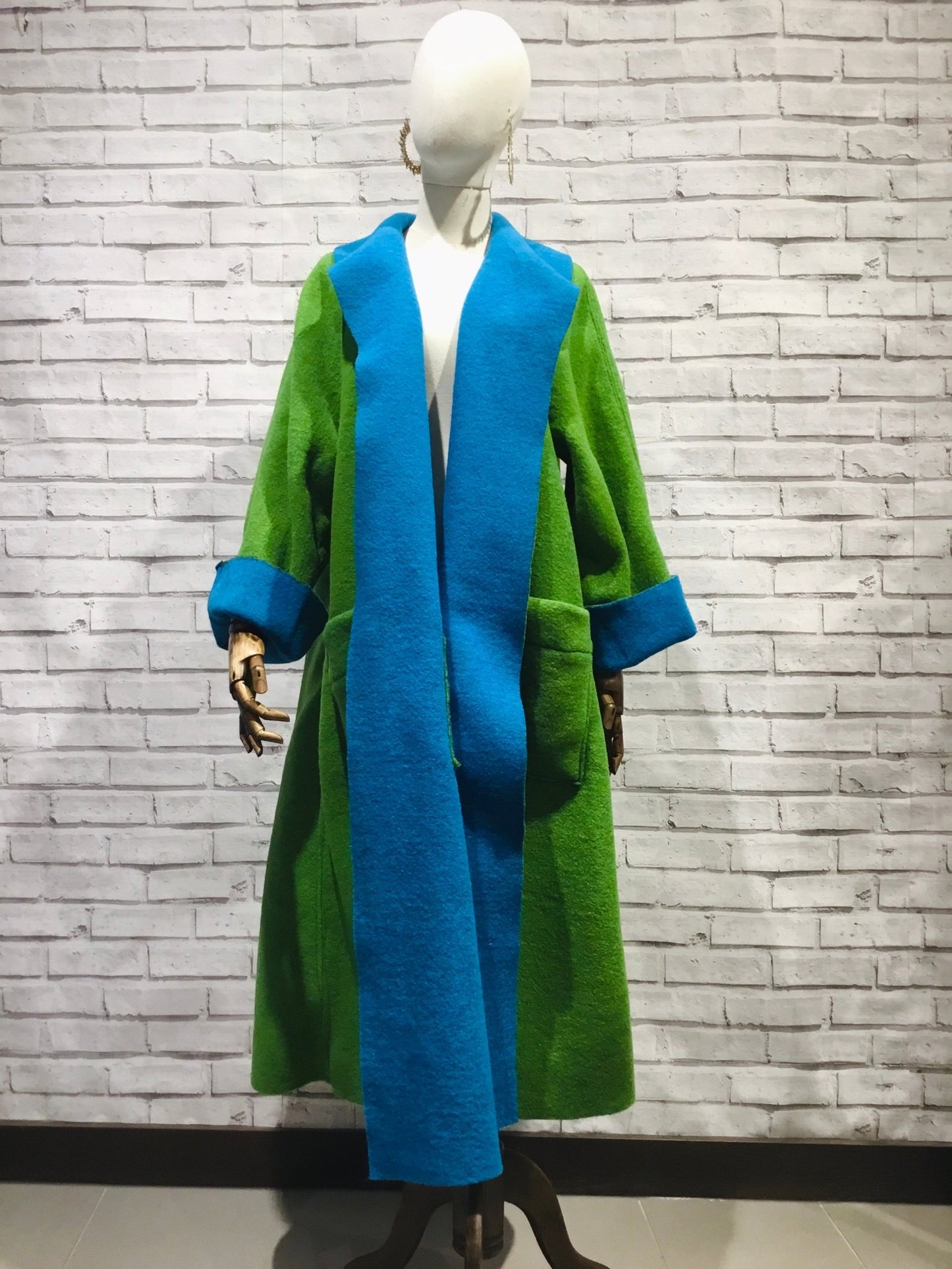 The Hepburn Wool Coat - Violet Elizabeth -