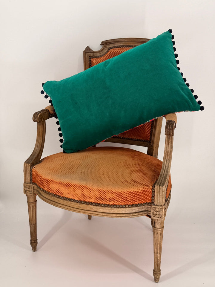 16x26" Lumbar Cushion 😍 - Violet Elizabeth - 