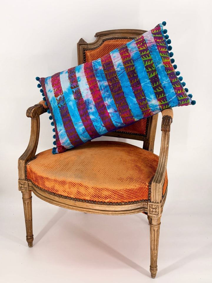 16x26" Lumbar Cushion 😍 - Violet Elizabeth - 