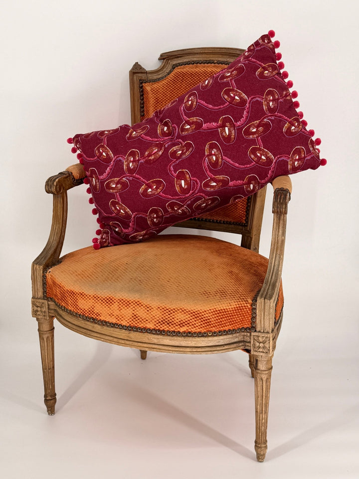 16x26" Lumbar Cushion 😍 - Violet Elizabeth - 