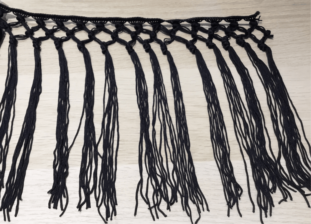 20cm knotted Fringe black - Violet Elizabeth - Haberdashery