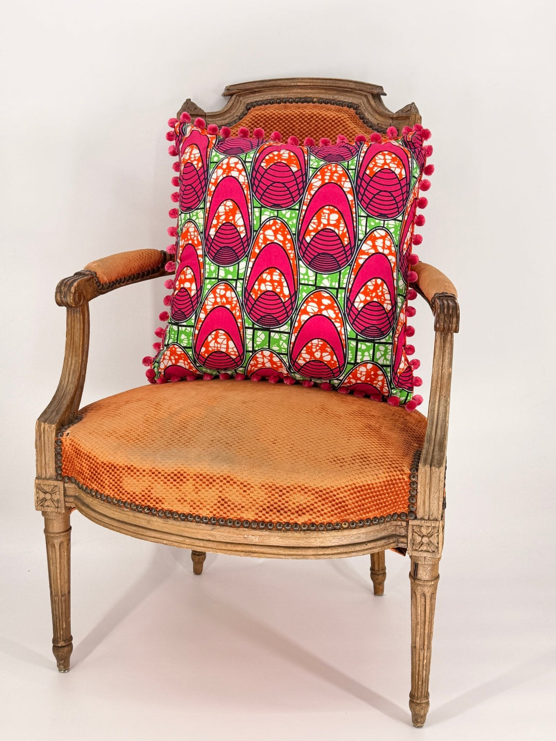 20x20" Cushion 🥰 - Violet Elizabeth - 