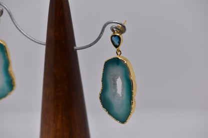 Agate Slice with lolite gemstone Studd - Violet Elizabeth