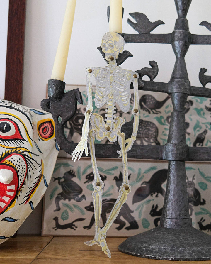UK/EU: Dancing Skeletons Paper Ornaments
