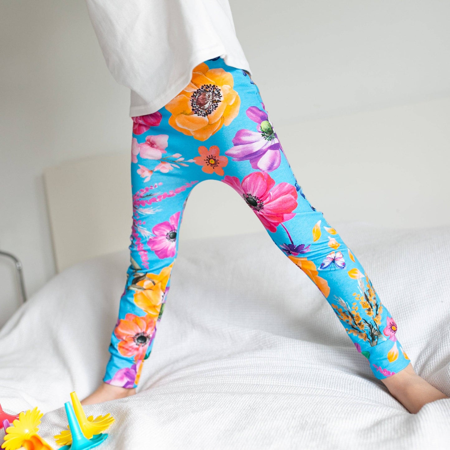 Summer Garden Leggings: 2-3 Y