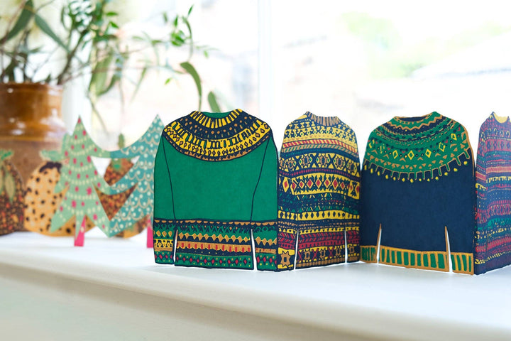 UK/EU: Festive Sweater Concertina Card