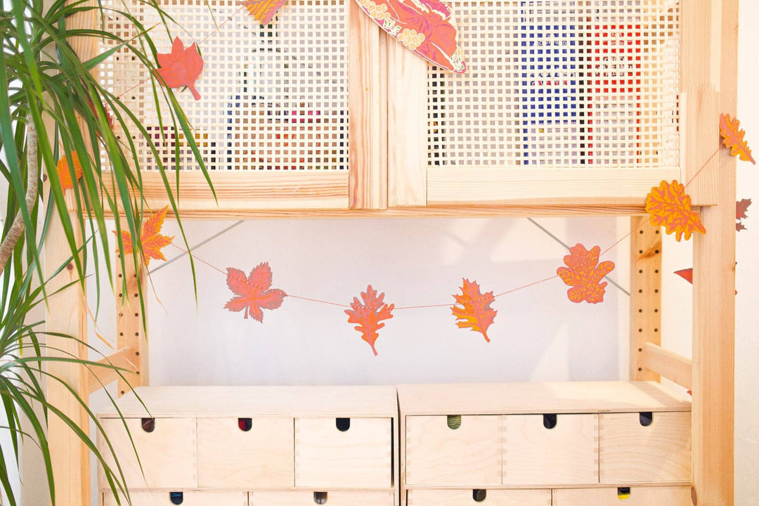 UK/EU: Autumn Leaves Sewn Garland