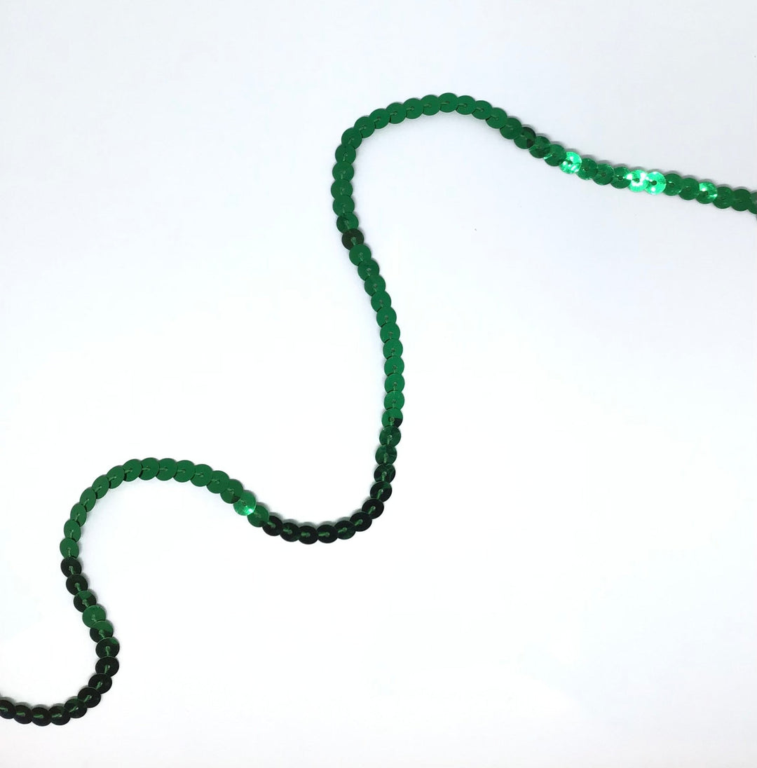 5mm sequins - Violet Elizabeth - Haberdashery