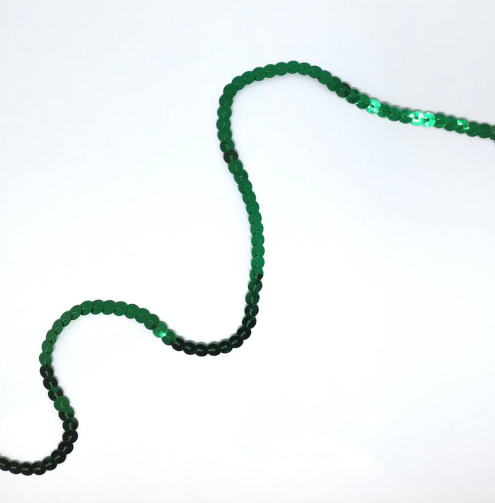 5mm sequins - Violet Elizabeth - Haberdashery