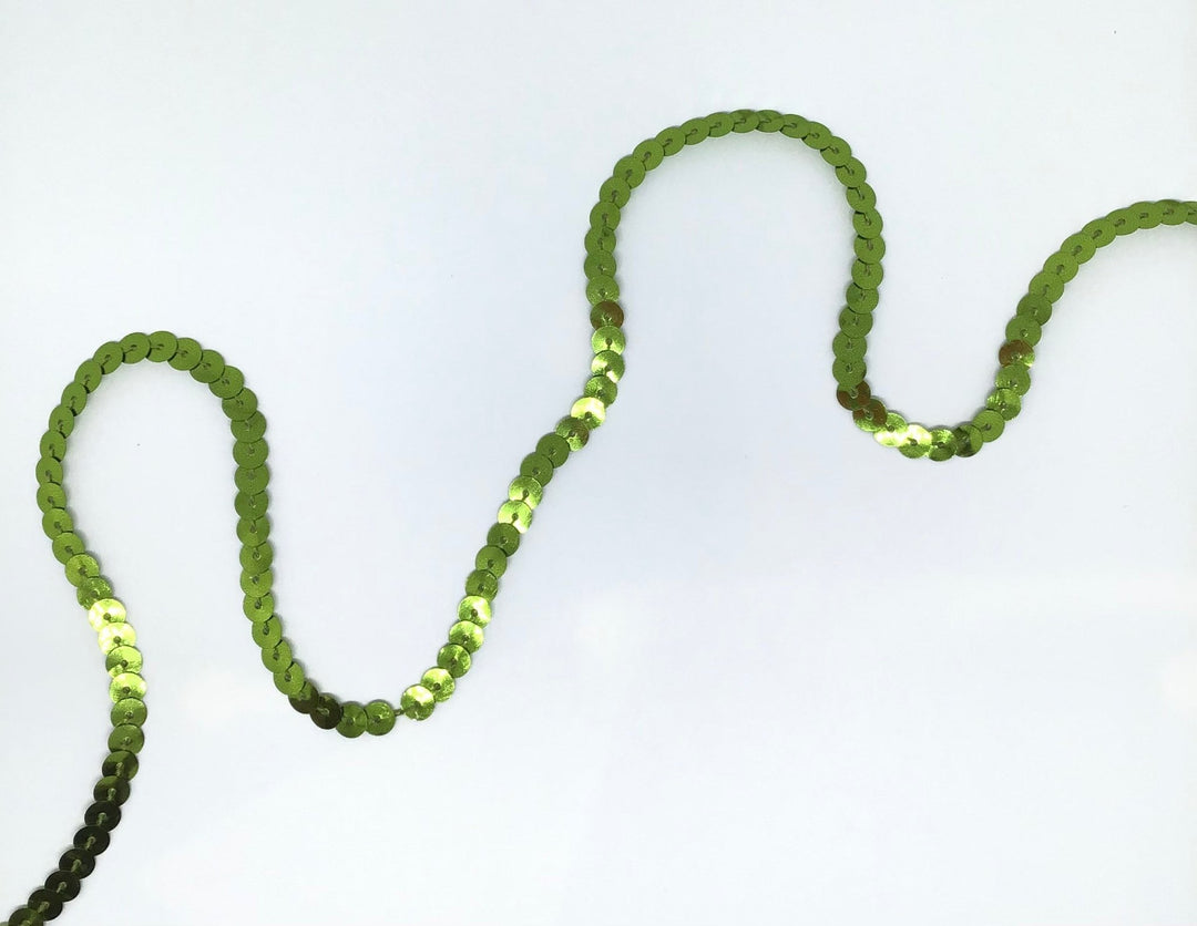 5mm sequins - Violet Elizabeth - Haberdashery