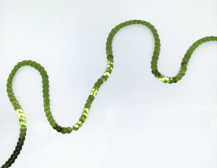 5mm sequins - Violet Elizabeth - Haberdashery