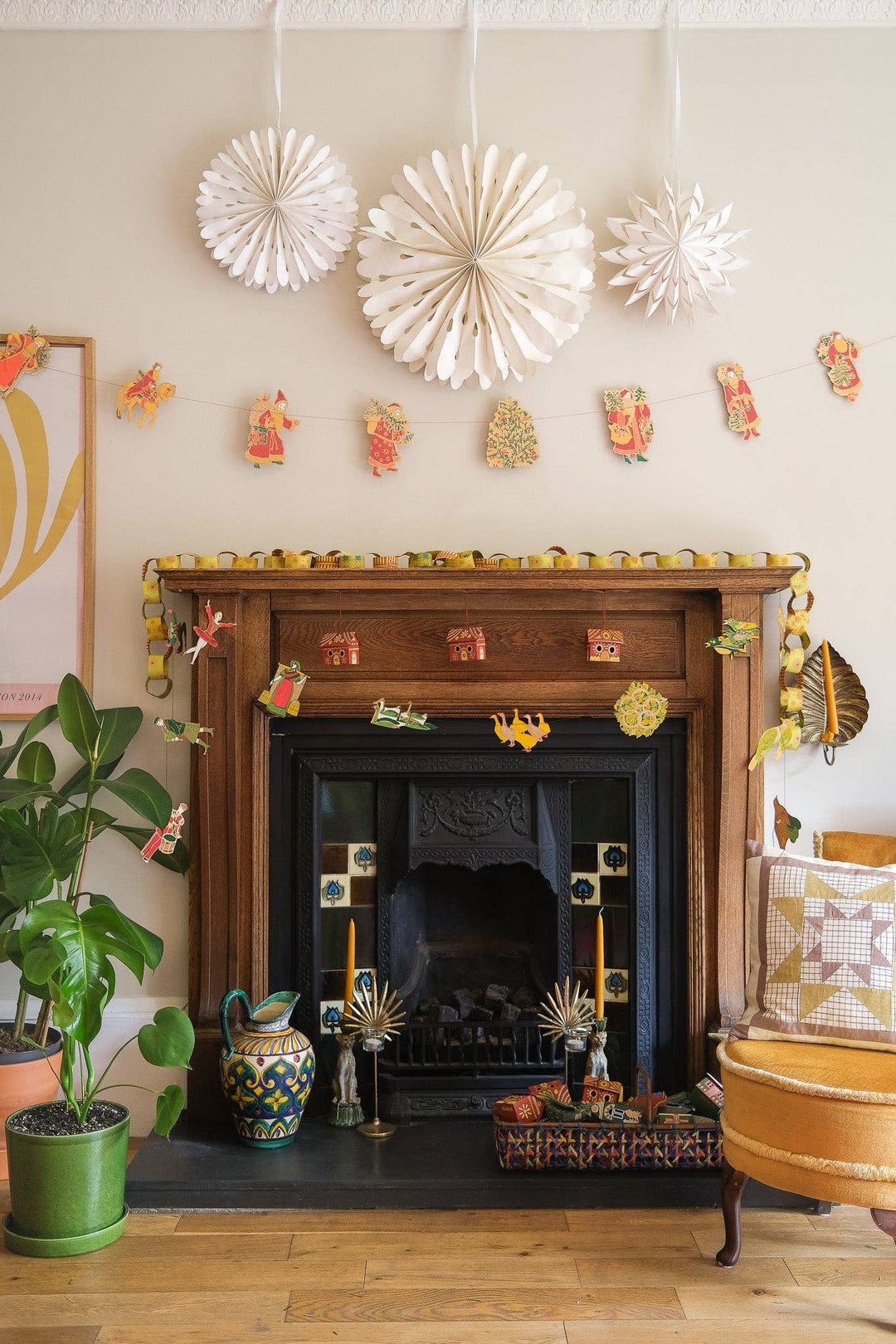 UK/EU: 12 Days of Christmas Sewn Garland