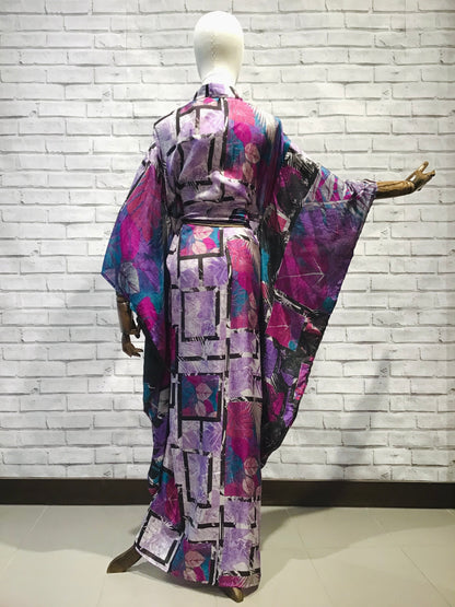 Blanche Devereaux Silk kimono - Violet Elizabeth