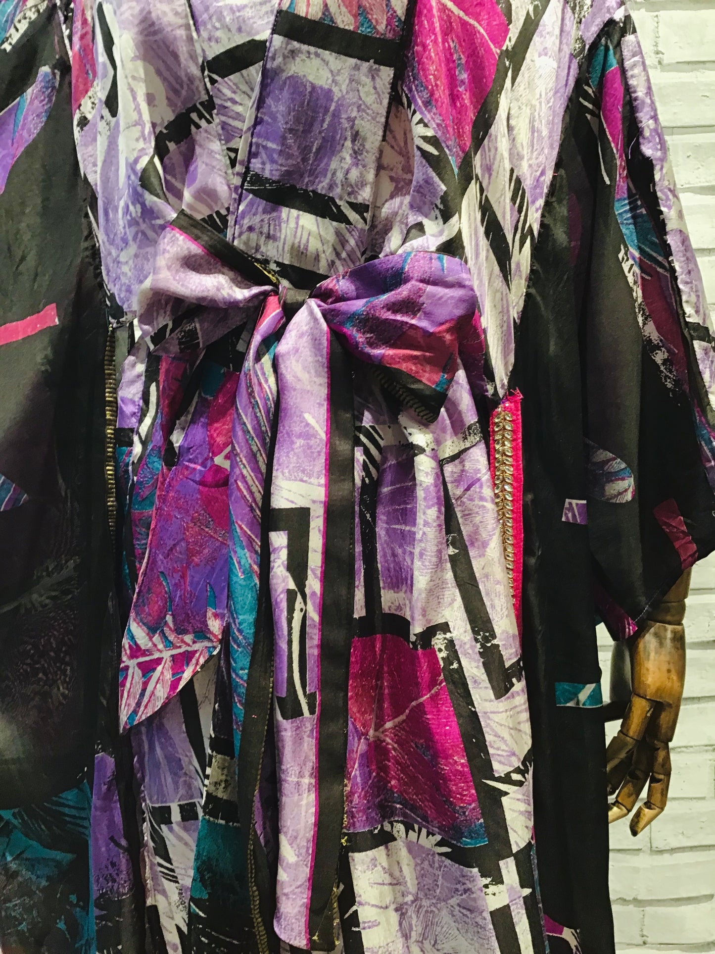 Blanche Devereaux Silk kimono - Violet Elizabeth