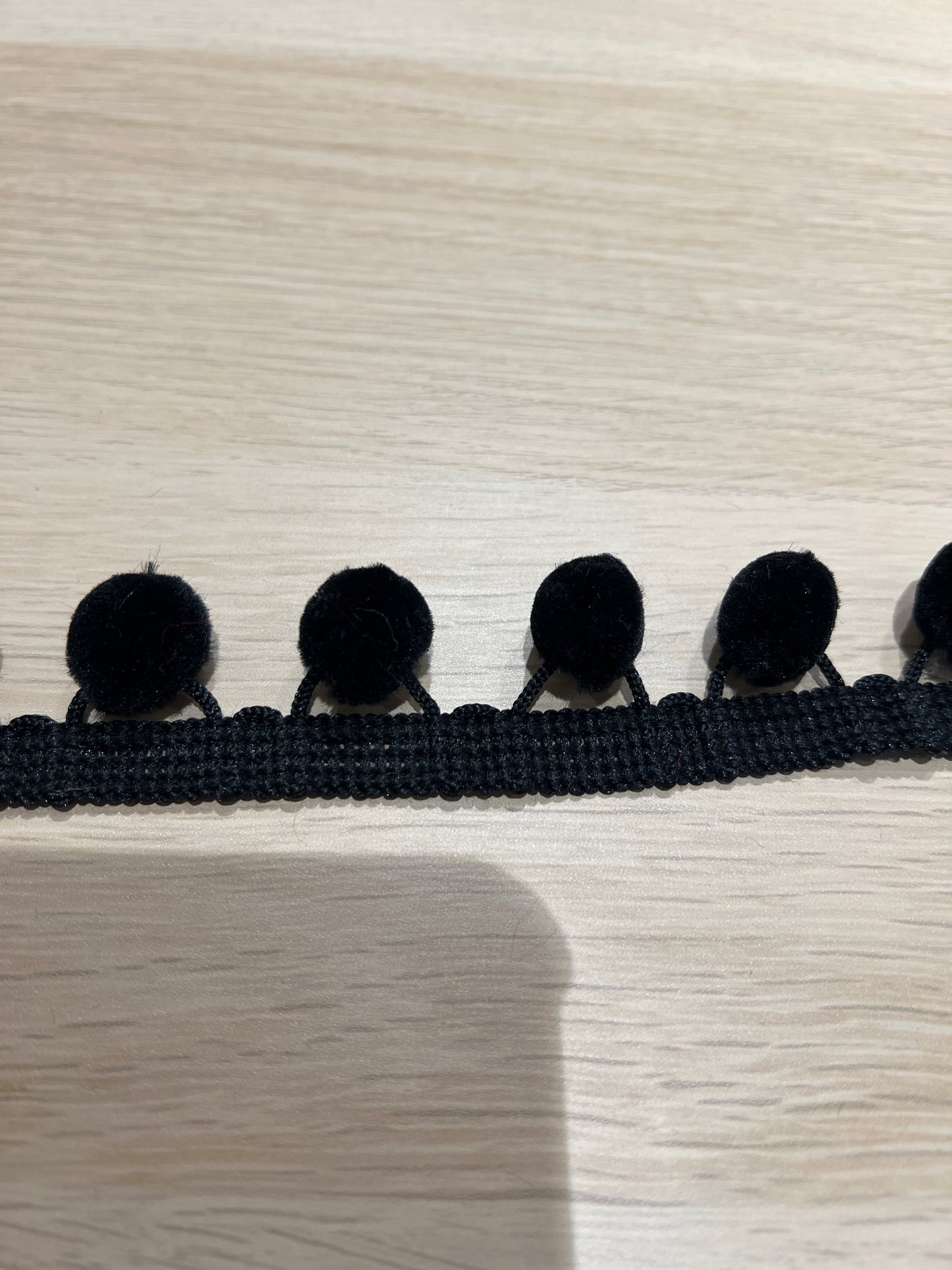 28mm PomPom trim