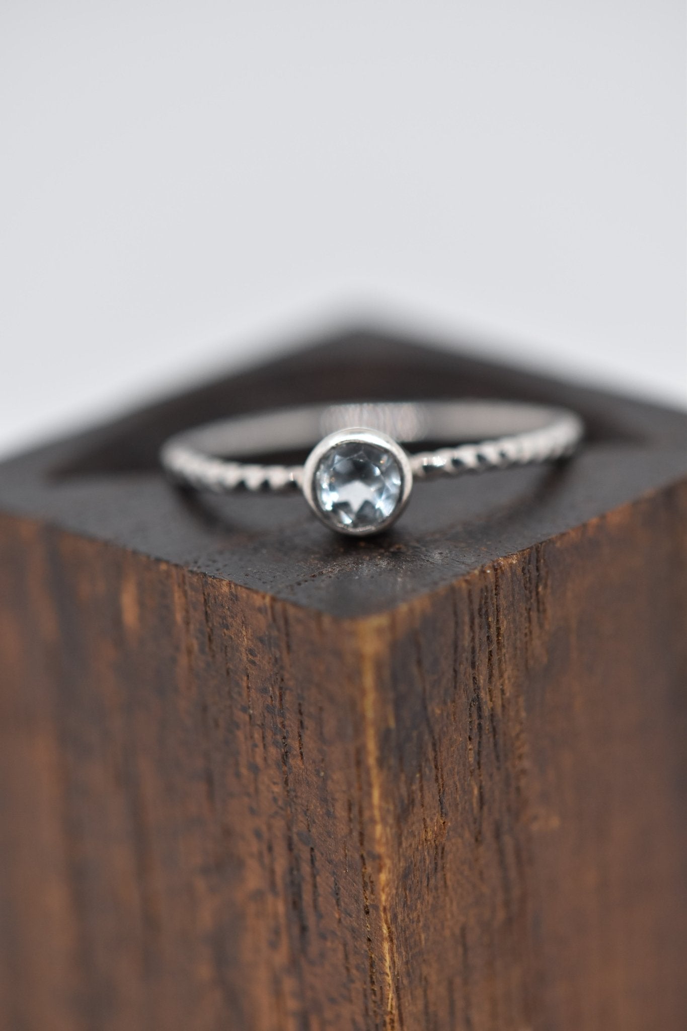 A Piece of Jupiter - Violet Elizabeth - 