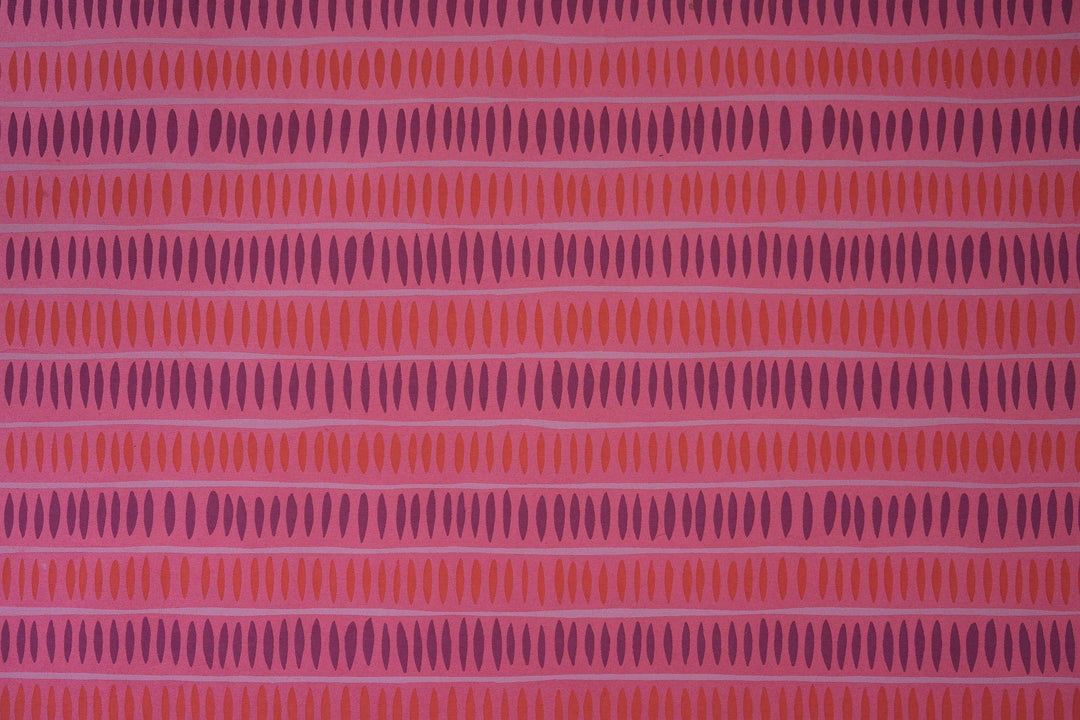 UK/EU: Pink Stripes Wrapping Paper