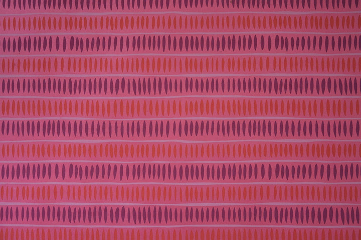 UK/EU: Pink Stripes Wrapping Paper