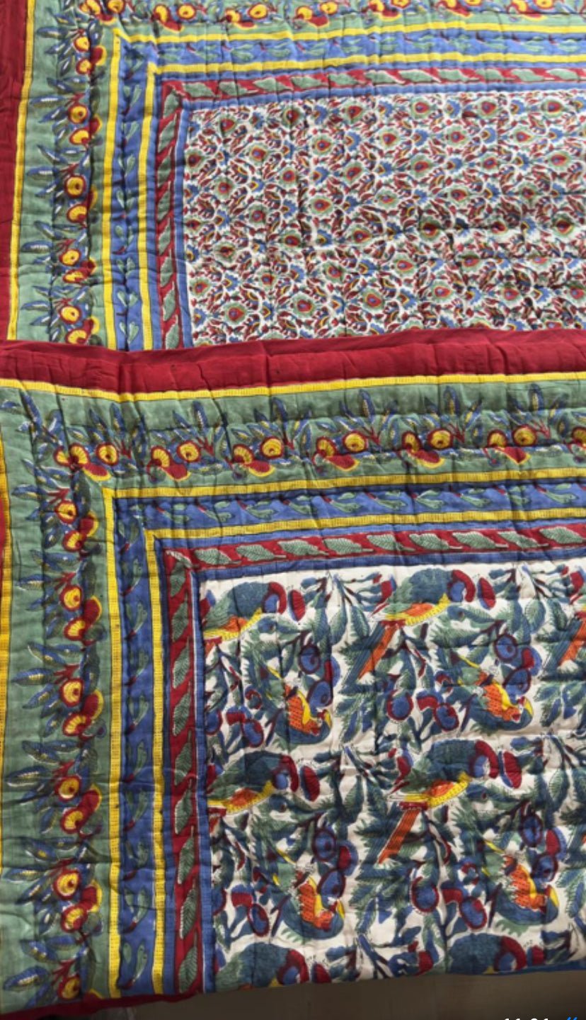 Birds of paradise - Violet Elizabeth - Linens & Bedding