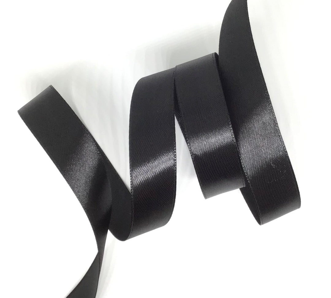 Black ribbon. 15m reel - Violet Elizabeth - Haberdashery