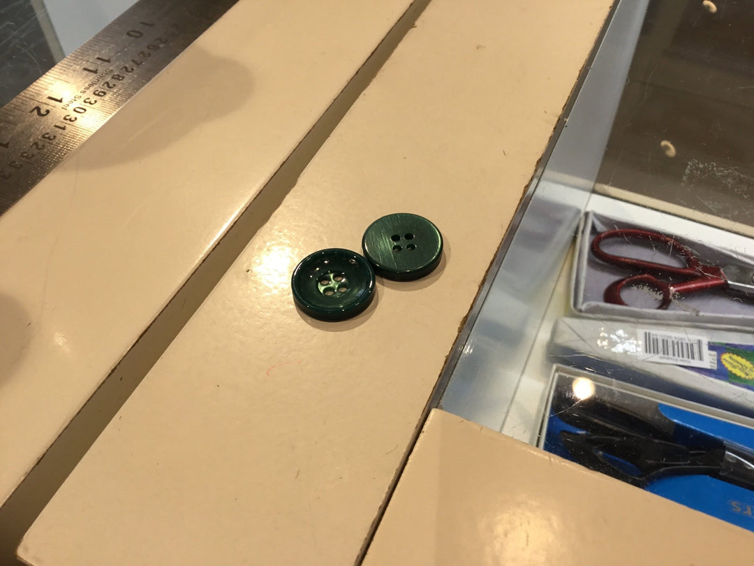 Buttons 20mm green - Violet Elizabeth - Haberdashery