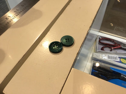 Buttons 20mm green - Violet Elizabeth - Haberdashery
