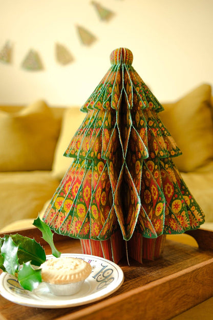 Christmas Tree Honeycomb - Violet Elizabeth - 