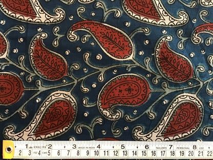 Dark blue/red paisley Screen Printed Fabric 100% Cotton - Violet Elizabeth - Haberdashery