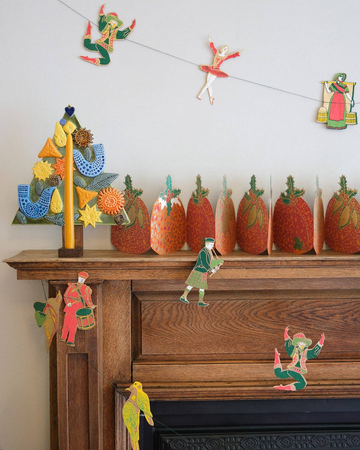 UK/EU: 12 Days of Christmas Sewn Garland