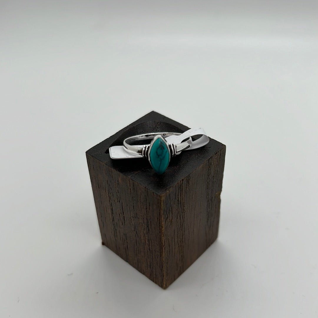 Elegant simplicity brass setting - Violet Elizabeth - Jewellery