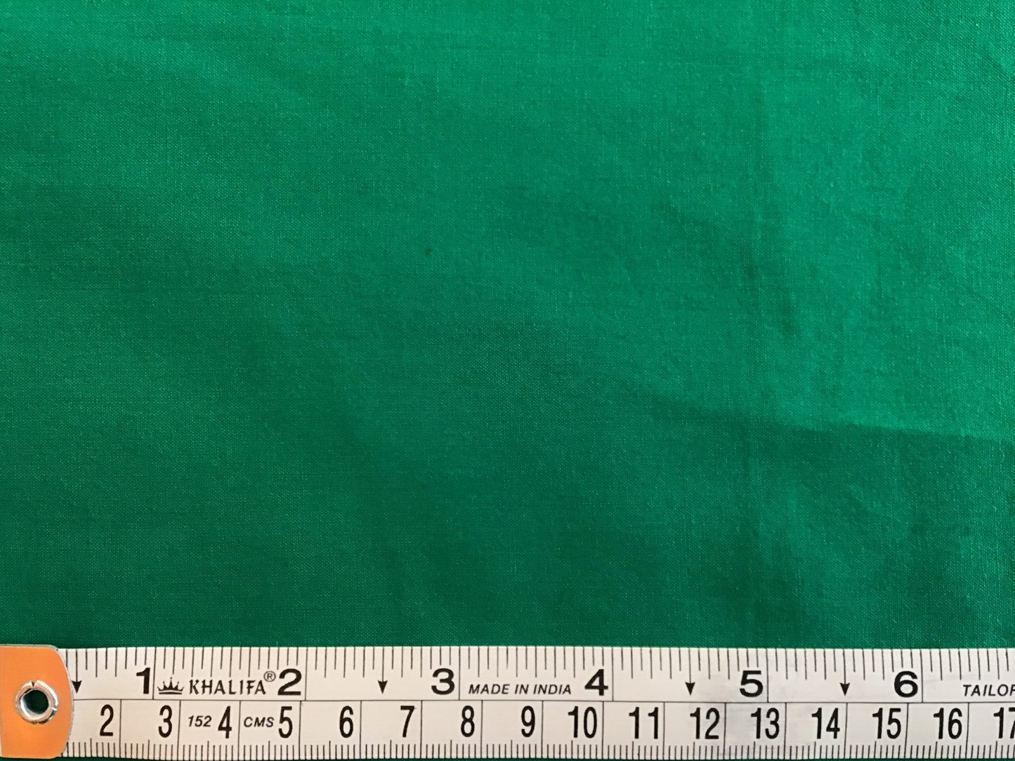 Green tambourine Plain coloured Fabric 100% Cotton - Violet Elizabeth - Haberdashery