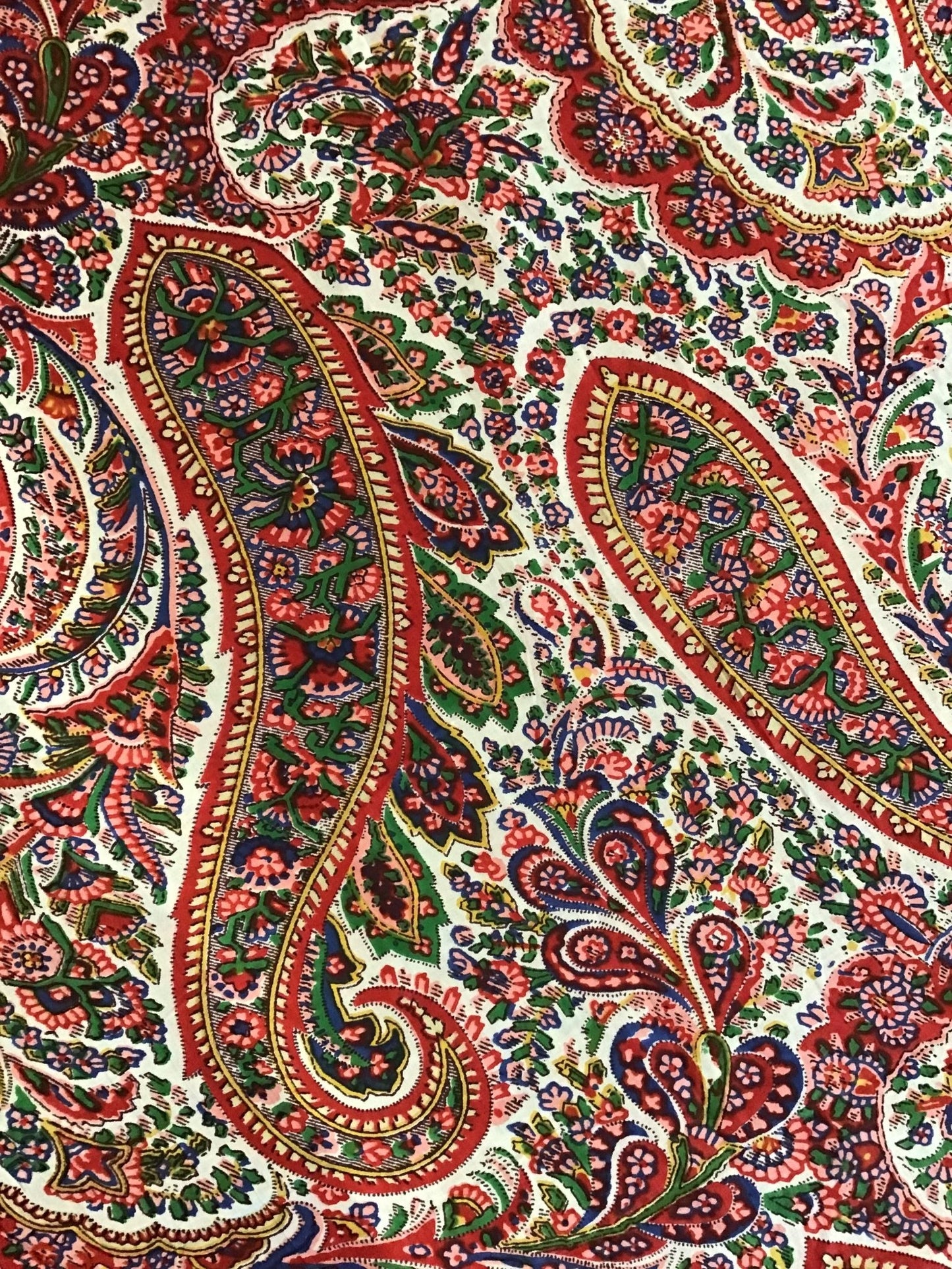 Gypsy floral Screen Printed Fabric 100% Cotton - Violet Elizabeth - Haberdashery