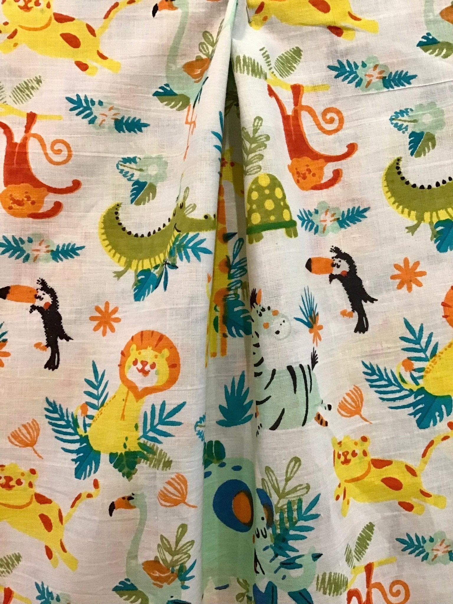 Happy SafariScreen Printed Fabric 100% Cotton - Violet Elizabeth - Haberdashery