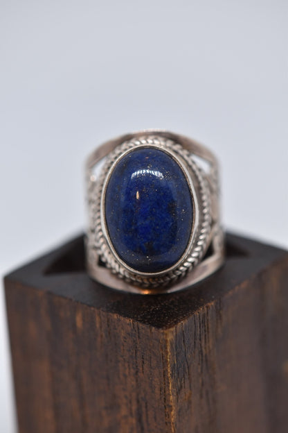 Inanna's Ring - Violet Elizabeth - 