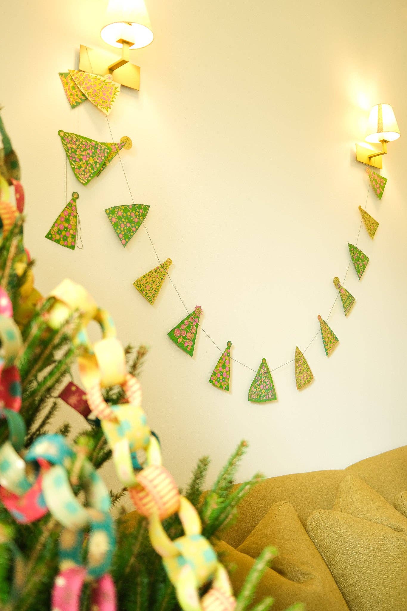 Midcentury Trees Sewn Garland - Violet Elizabeth - 