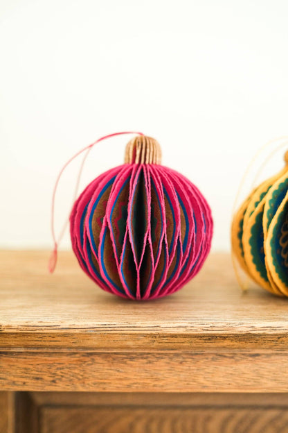 Pink Bauble Honeycomb - Violet Elizabeth - 