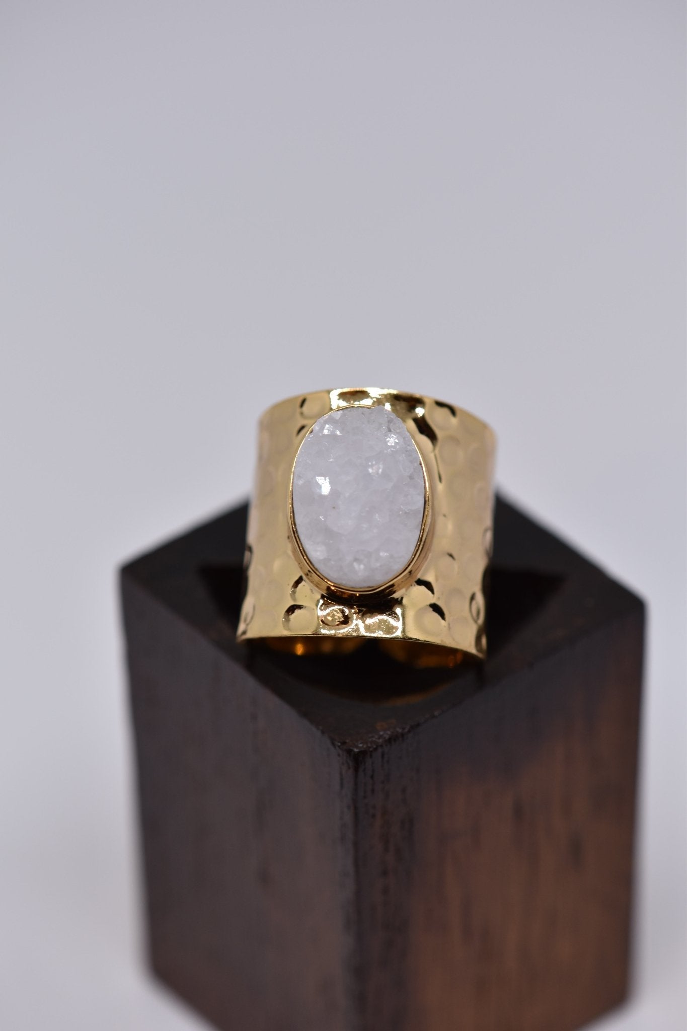 Starlight Crystal Crush Agate Ring - Violet Elizabeth - Jewellery