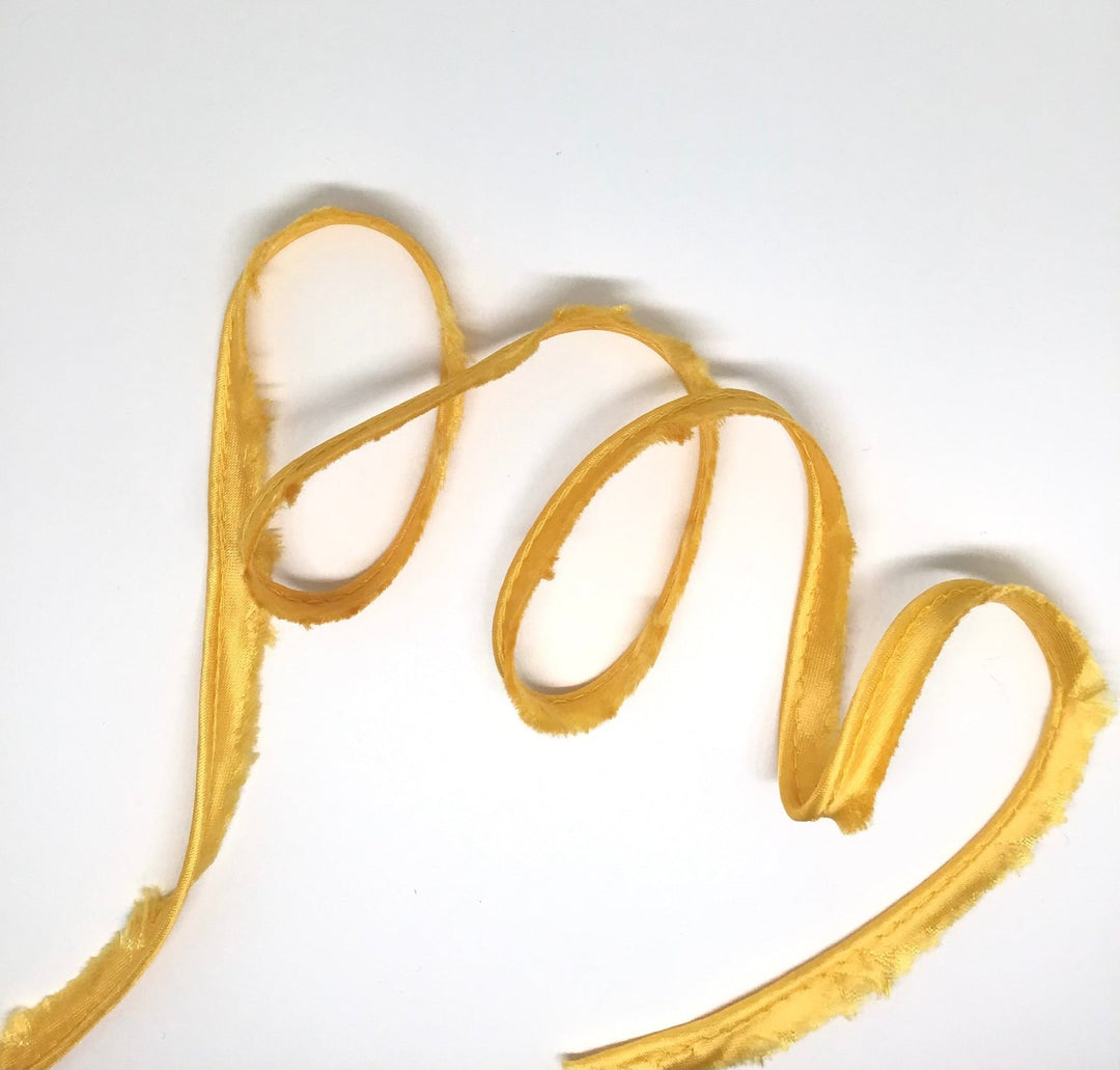 Sun Yellow Piping 10Mm - Violet Elizabeth - Haberdashery