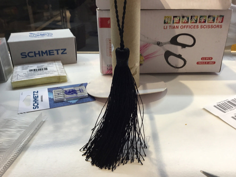 Tassels with shimmer - Violet Elizabeth - Haberdashery