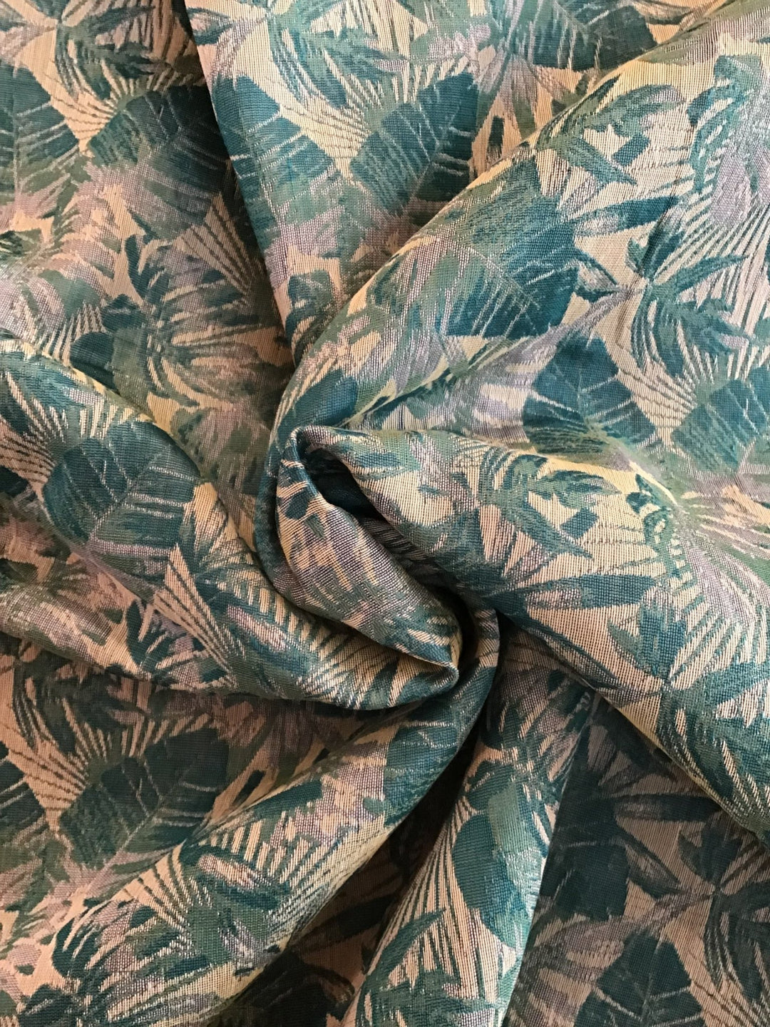 The beauty of leaves print oversewn as jaquard fabric - Violet Elizabeth - Haberdashery