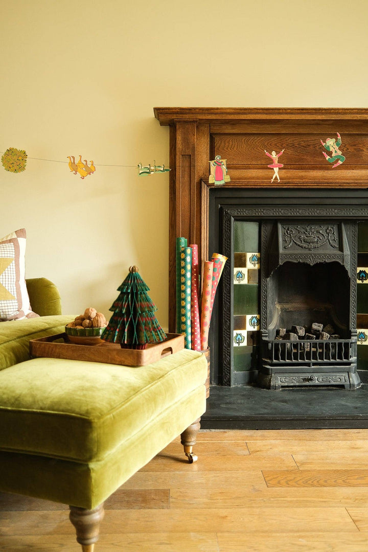 UK/EU: 12 Days of Christmas Sewn Garland - Violet Elizabeth - Christmas Decorations