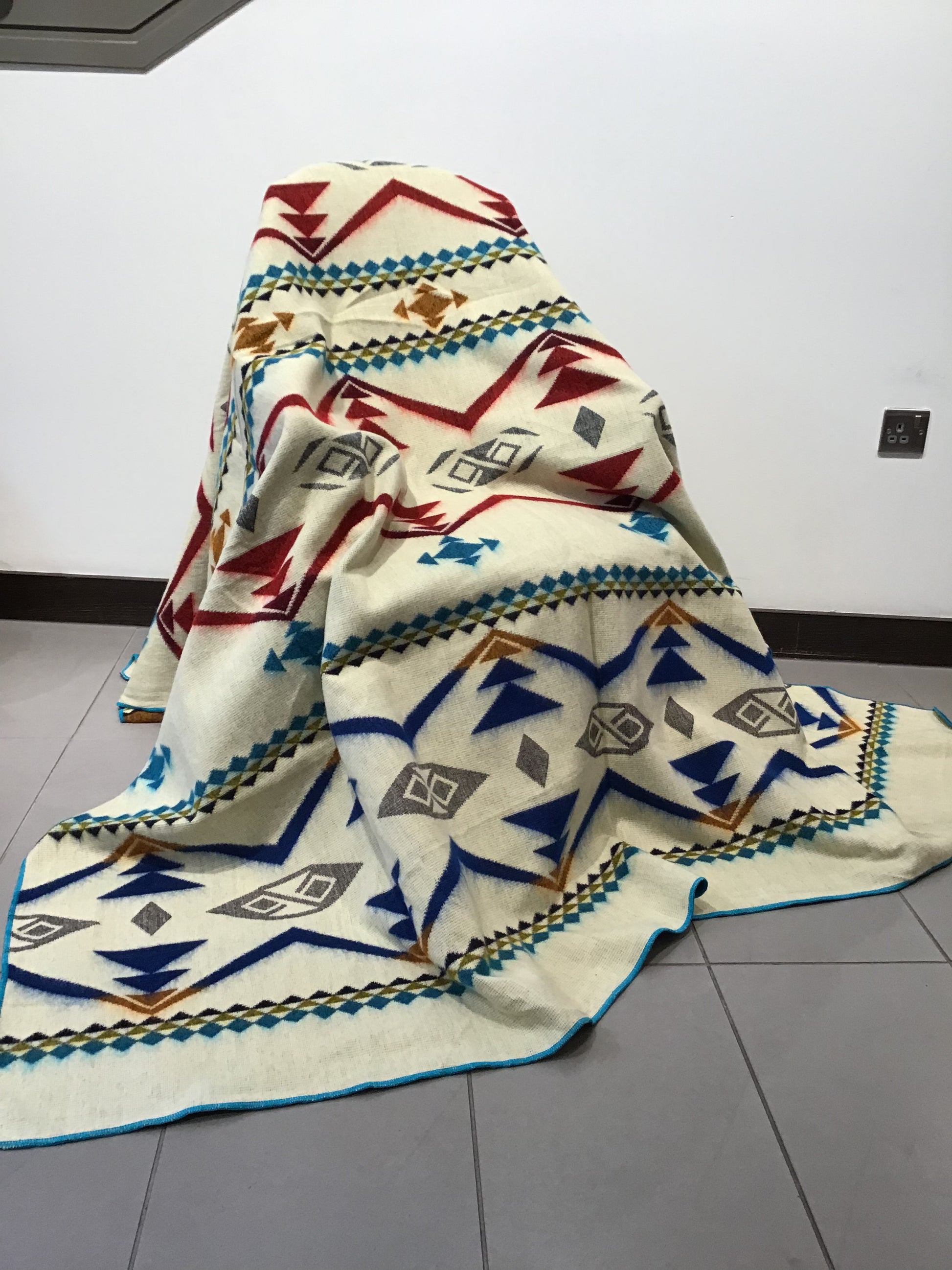 Aztec Southwest Pattern Alpaca Blanket - Violet Elizabeth