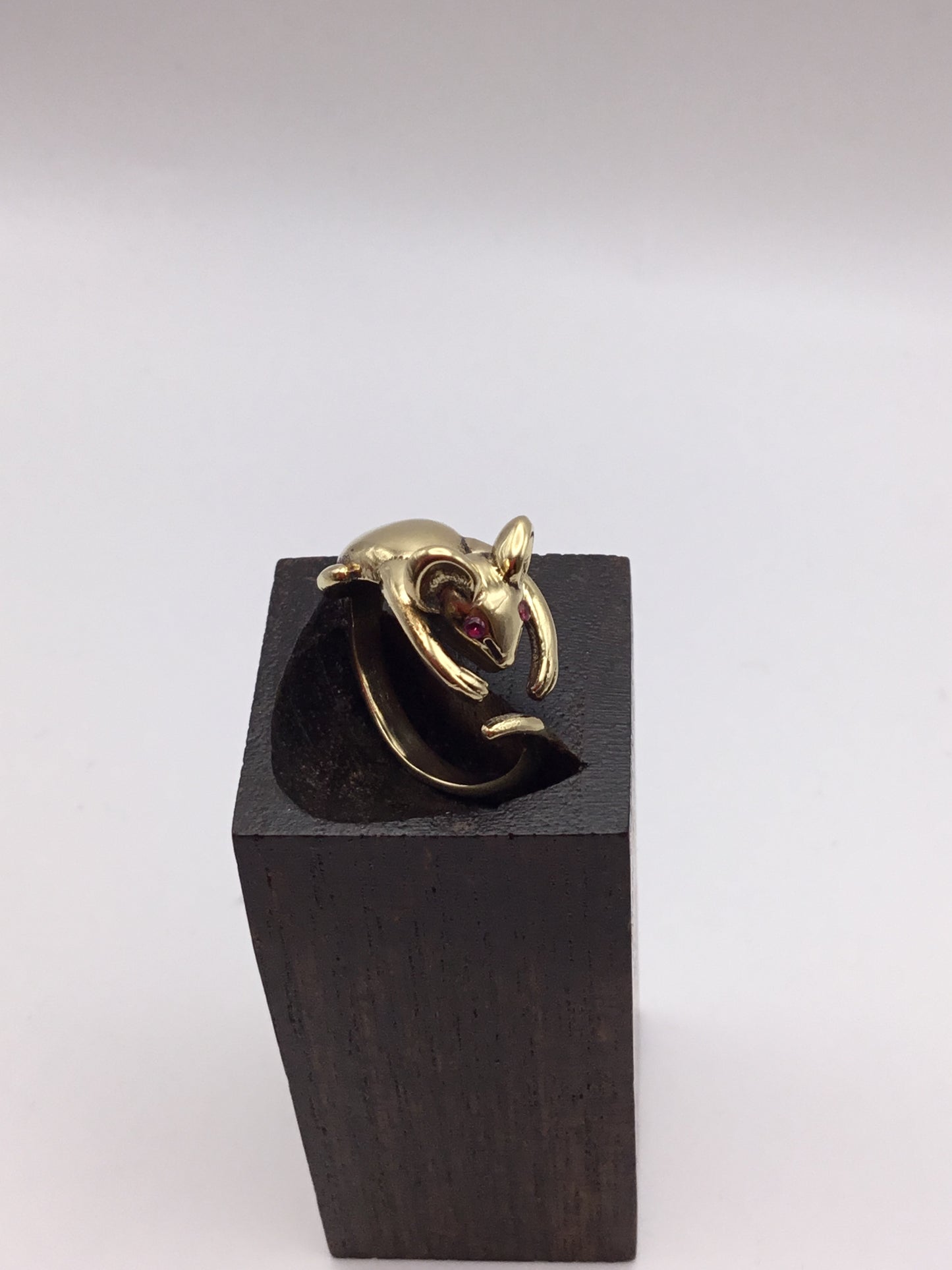 Cute mouse brass ring - Violet Elizabeth