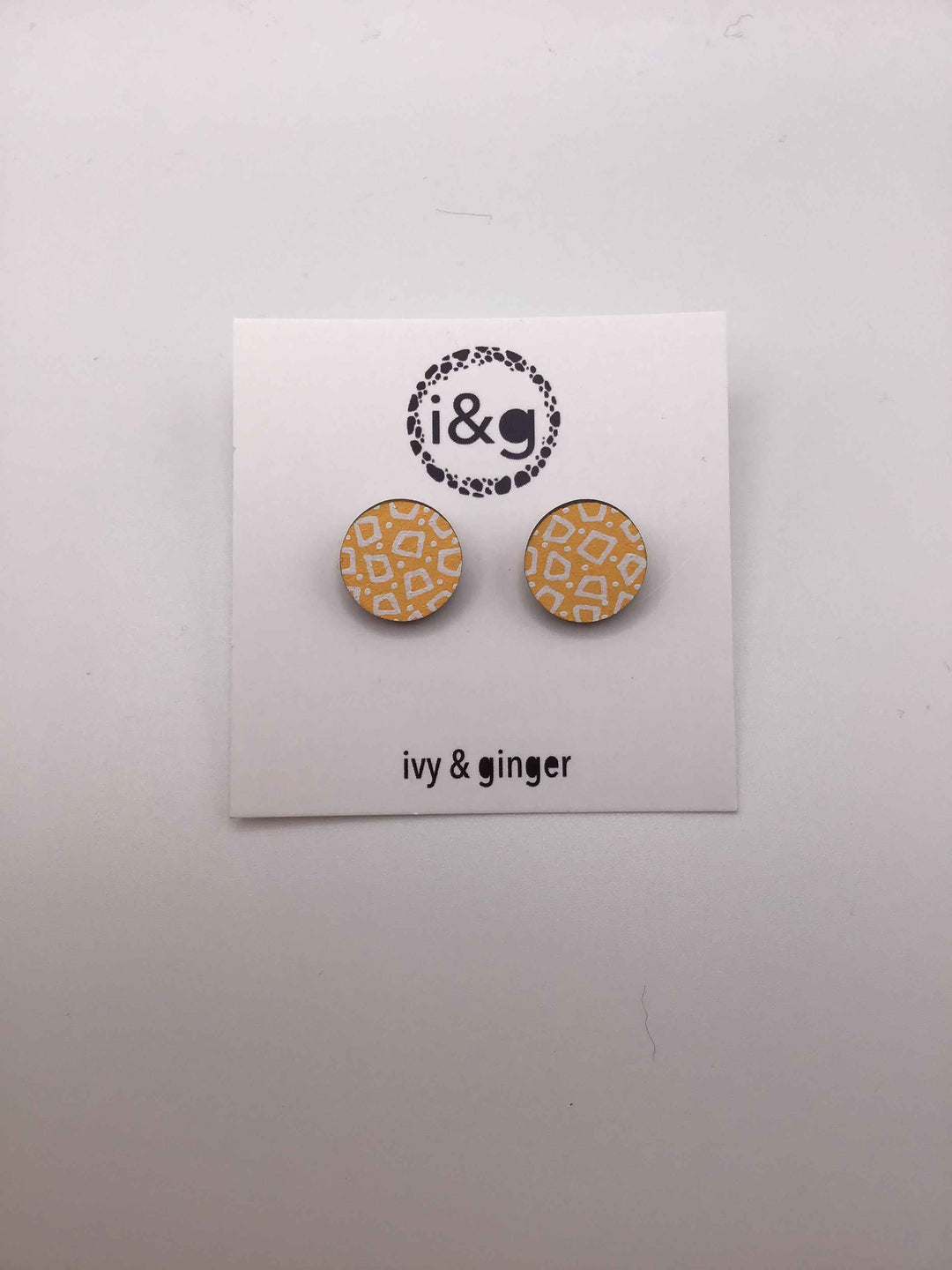 Yellow And White Arch Studs: Midi