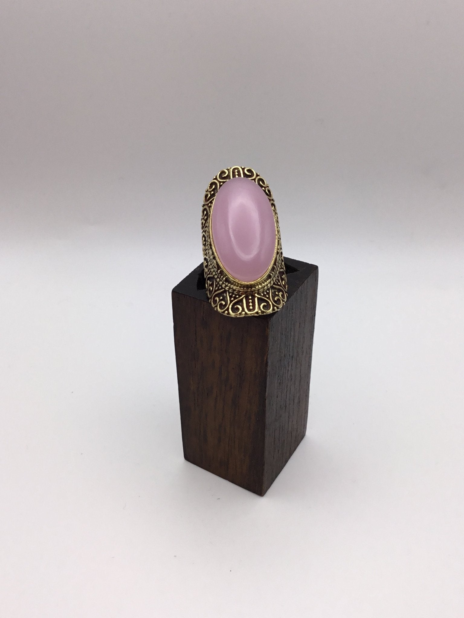 Large Heart Surround Brass Ring: Various Stones - Violet Elizabeth - Jewellery